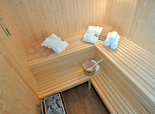 /fileadmin/Ablage/Fotos-2014/referenzen/sauna/saunabau02.jpg